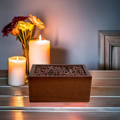 Pet solid wood urn, pet carved urn, pine pull urn