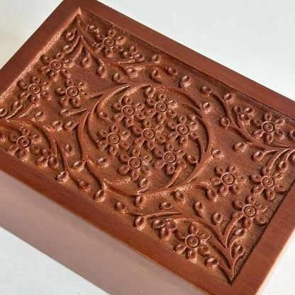 Pet solid wood urn, pet carved urn, pine pull urn